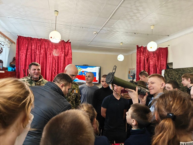 Открытие школьного музея.