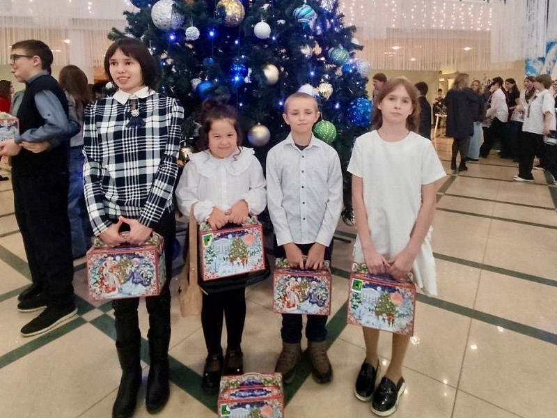 Ёлка главы.